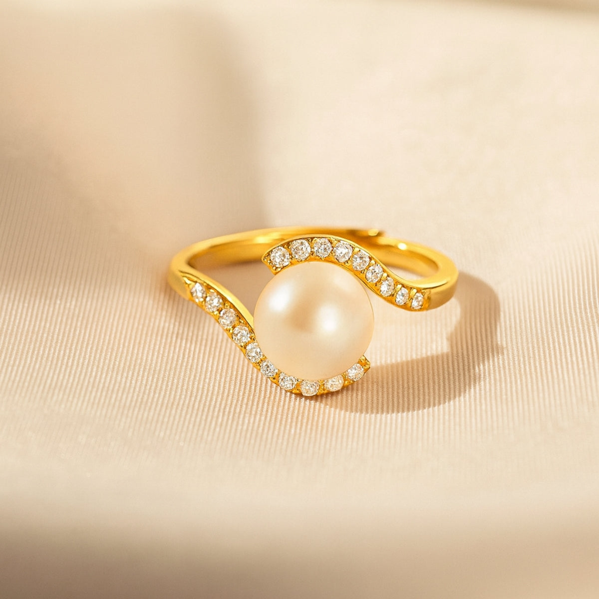Amour Pearl Promise Ring