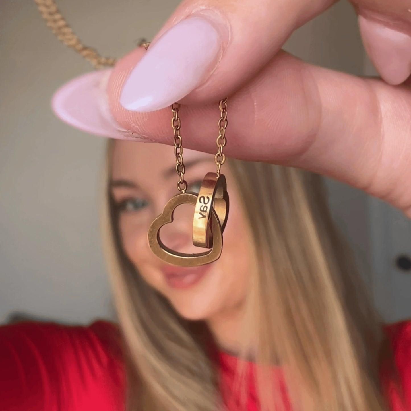 Flip Rose Box - W/ Engraved Necklace - Swaveo Jewelry