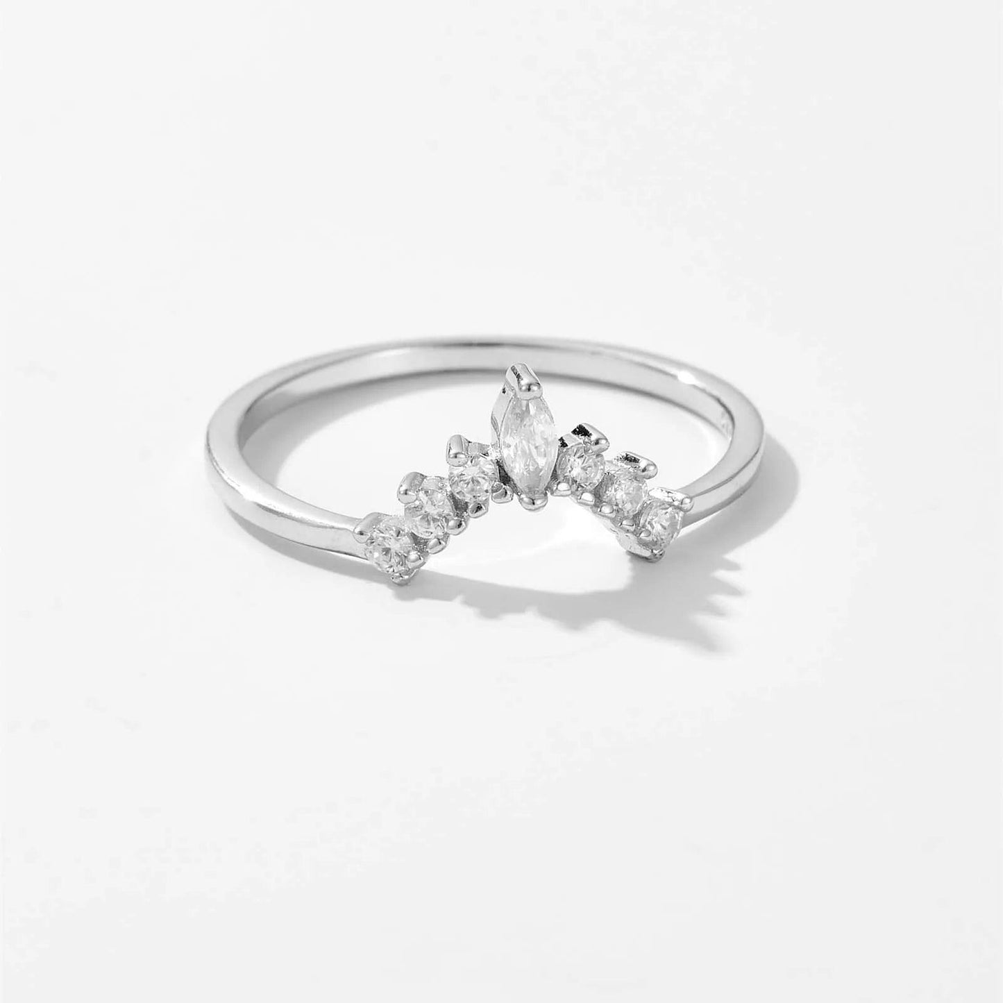 Crowned Heart Promise Ring - Swaveo Jewelry