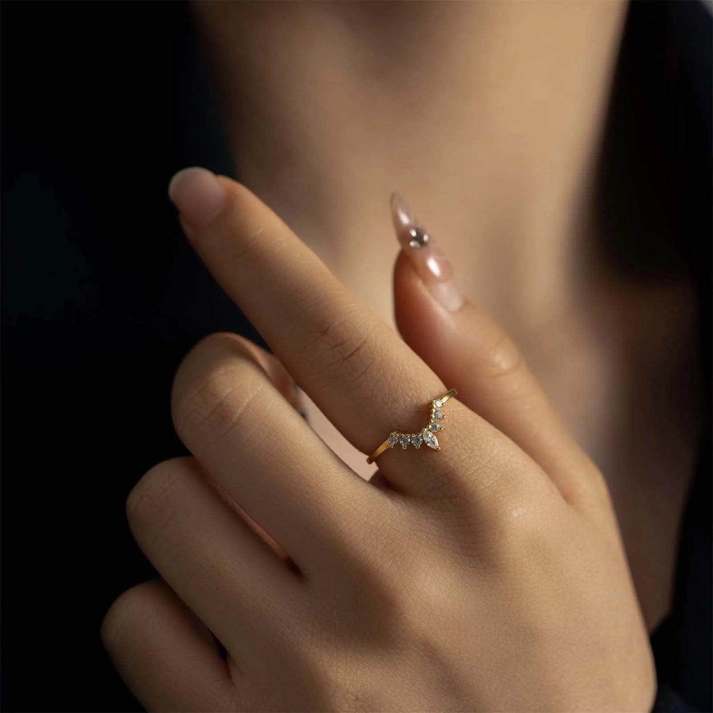 Crowned Heart Promise Ring - Swaveo Jewelry