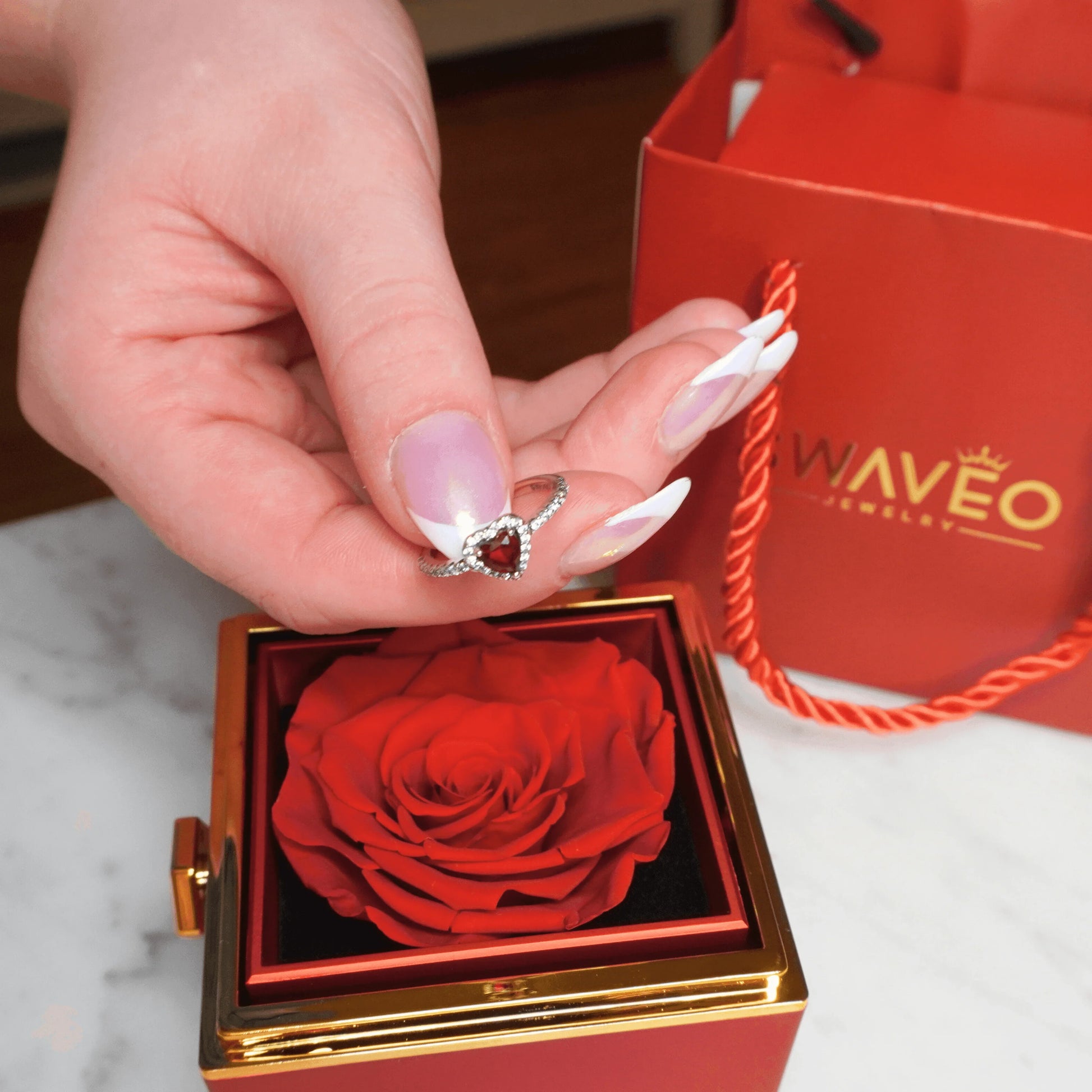 Flip Rose Box - W/ Promise Ring - Swaveo Jewelry