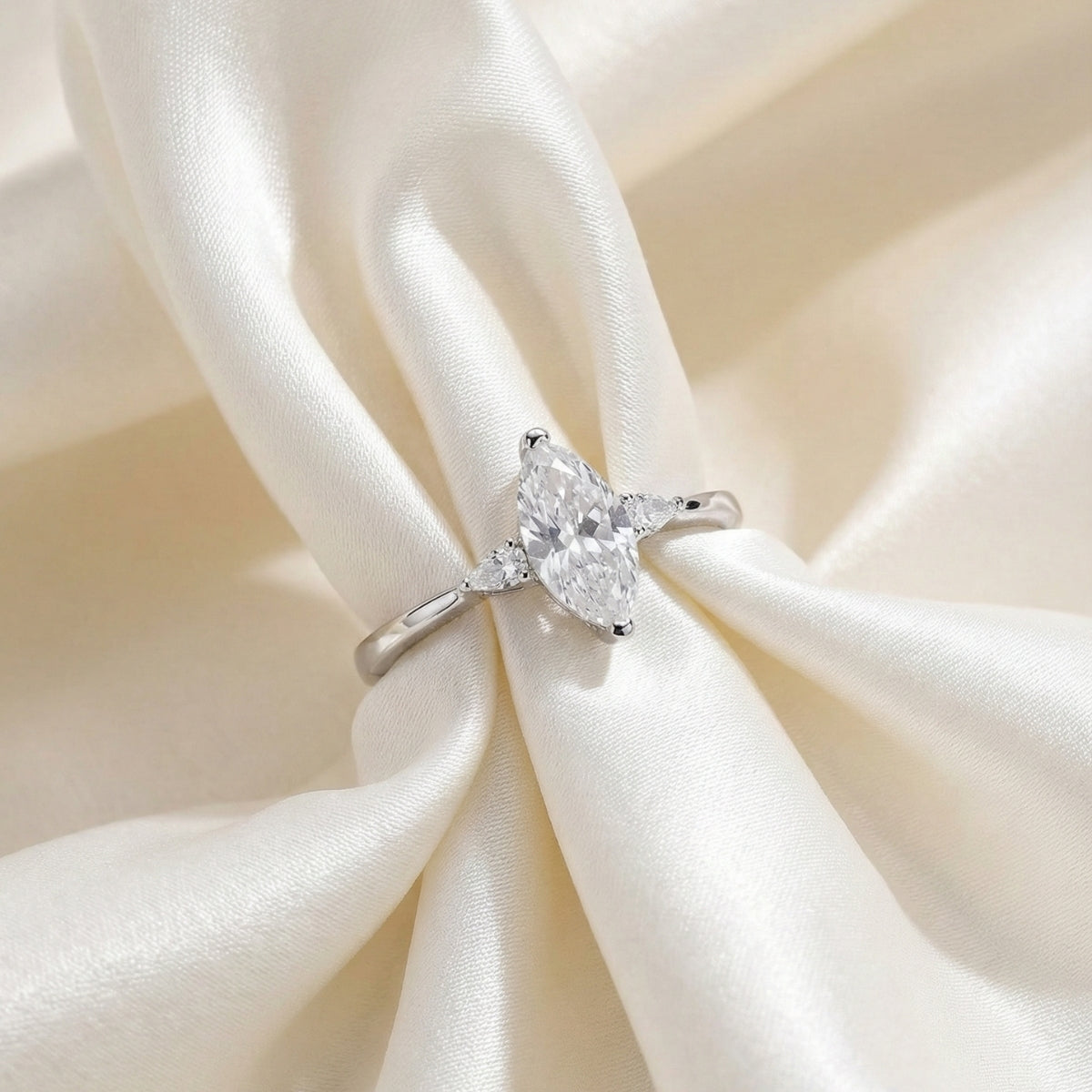 Anillo de promesa Aurora