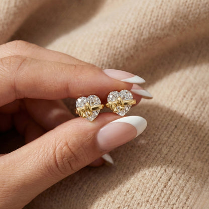 Anillo de promesa Atado con amor