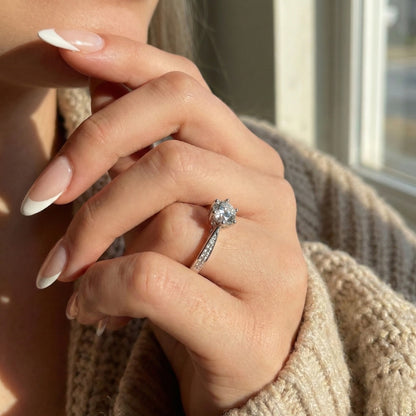 Anillo de promesa Everlight