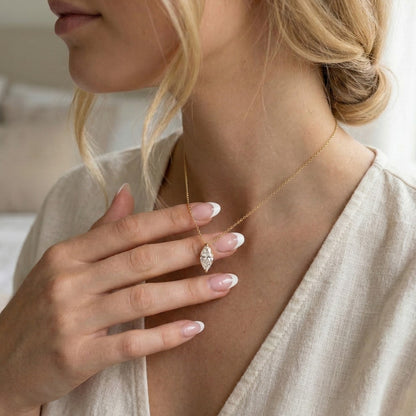 Mit Liebe gebundener Versprechensring