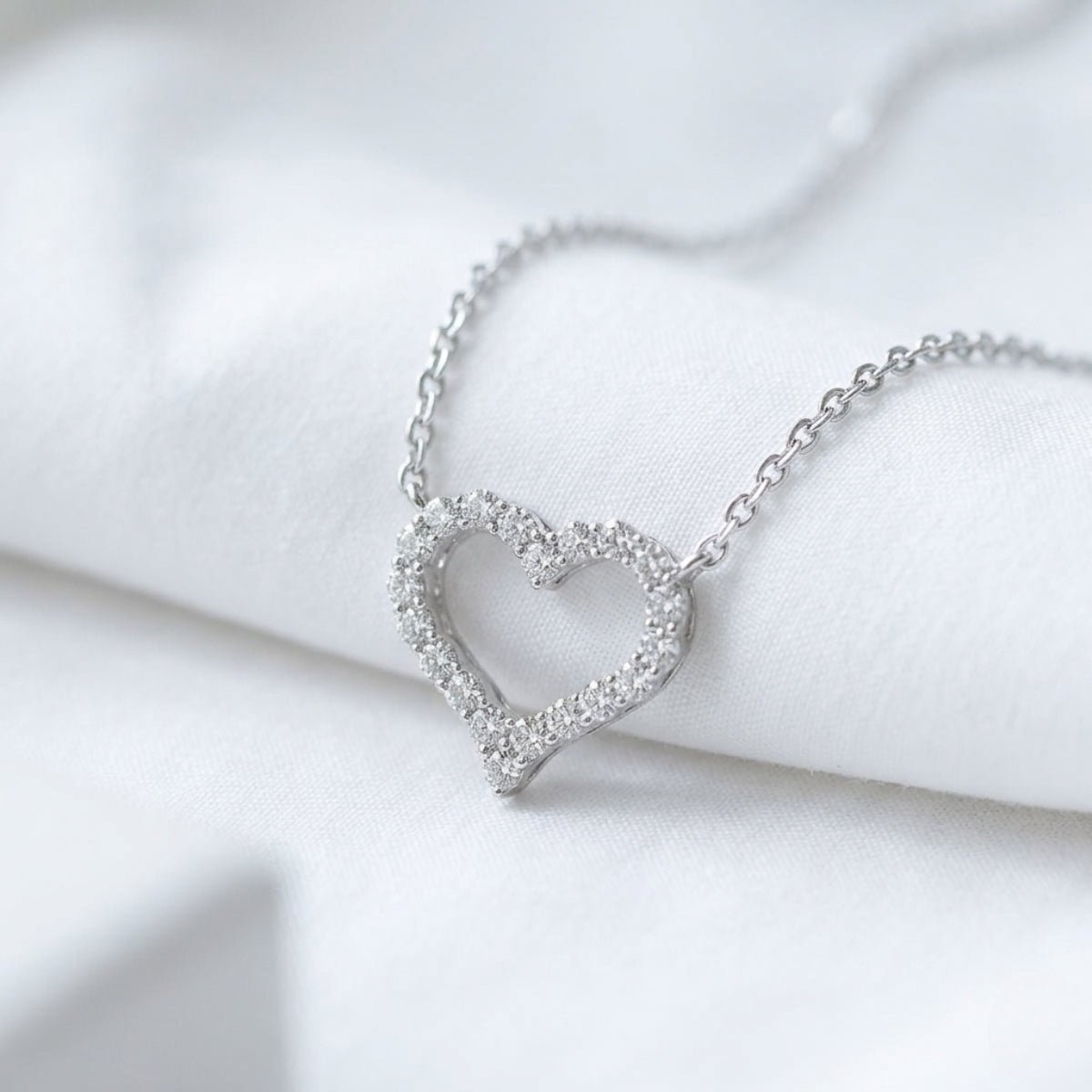 Mit Liebe gebundener Versprechensring