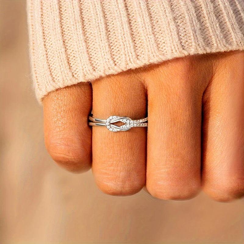 Julia Knot Promise Ring - Swaveo Jewelry