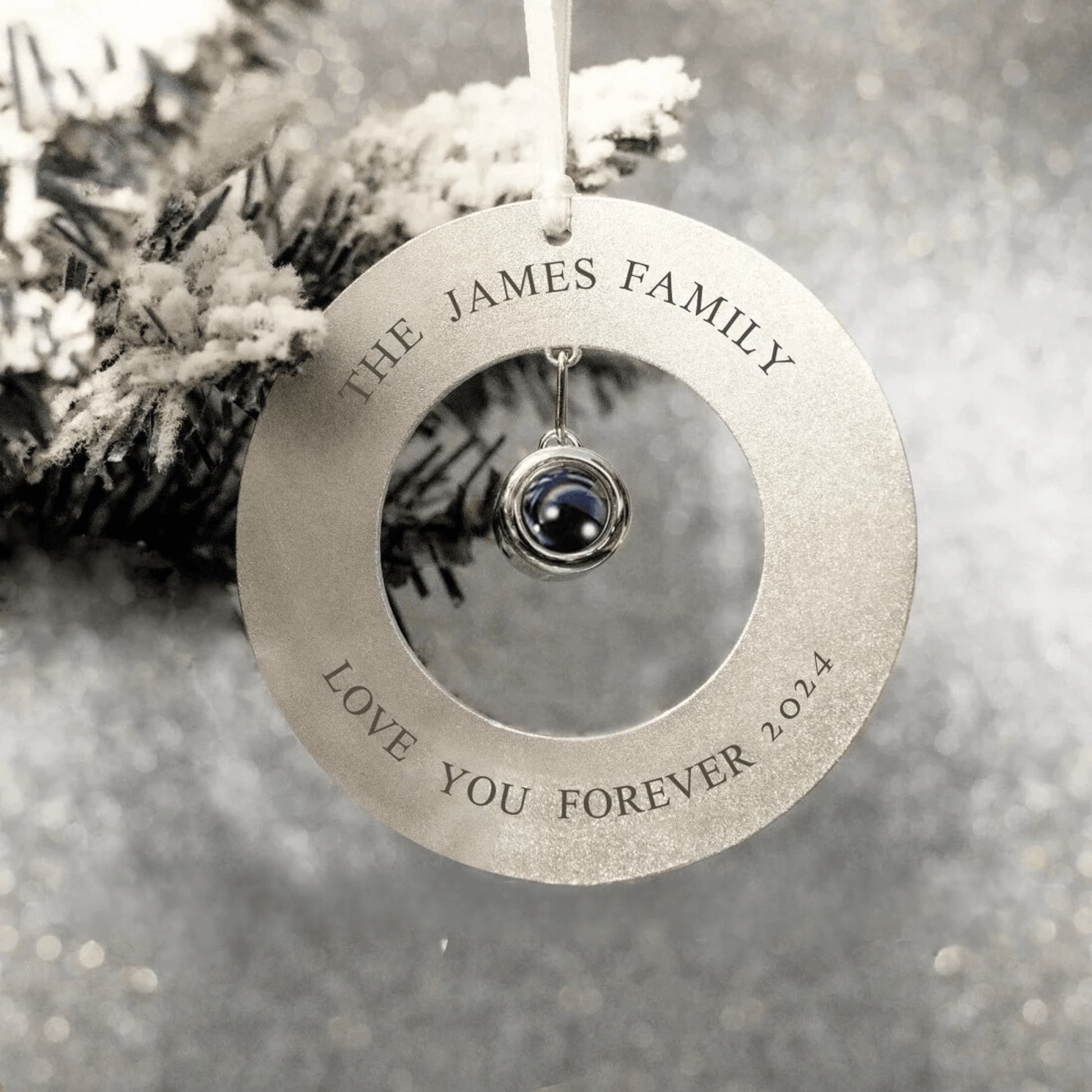 Custom Engraved Ornament W/ Photo Projection - Swaveo Jewelry