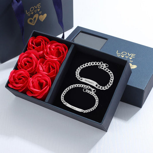 Six Rose Box - W/ Engraved Matching Bracelets - Swaveo Jewelry